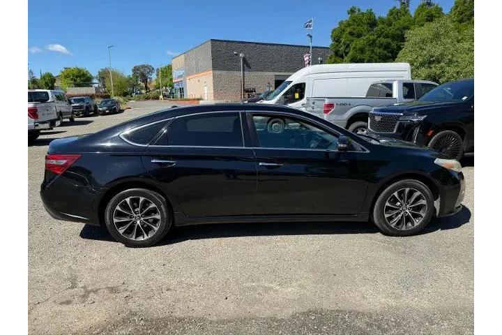 $18000 : Toyota Avalon 2018 XLE 4dr S image 6