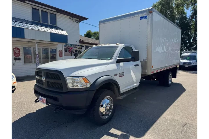 $21990 : 2015 RAM 5500 image 3