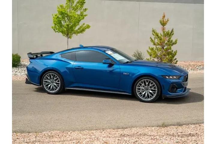 $46988 : 2024 Mustang GT Premium image 3