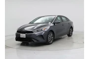 $20998 : Kia Forte 2023 LXS 4dr Sedan thumbnail