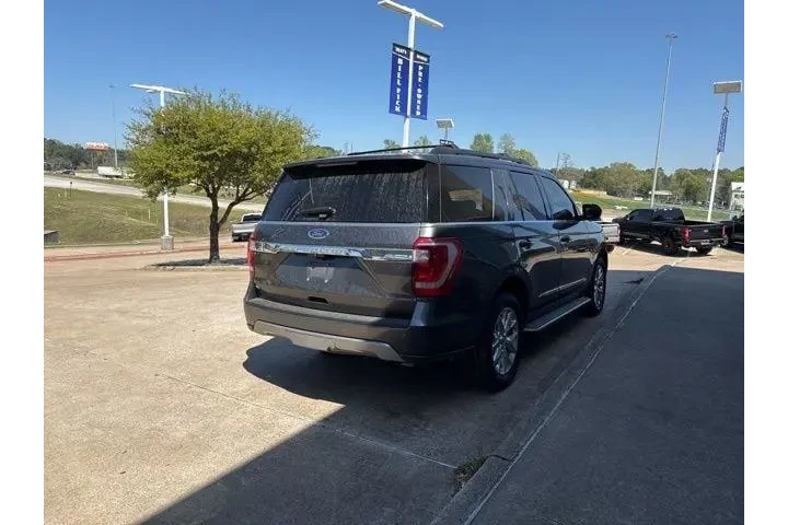 $23988 : Ford Expedition 2020 4x2 XLT image 7