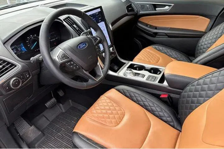 $33972 : Ford Edge 2024 AWD Titanium image 10