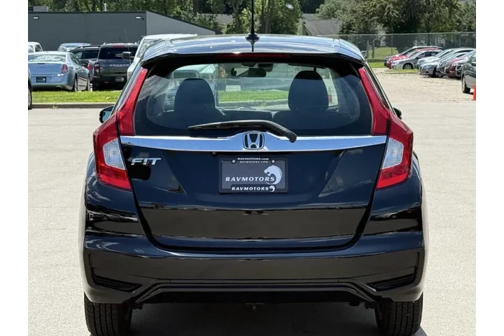 $15742 : 2019 Fit EX image 10