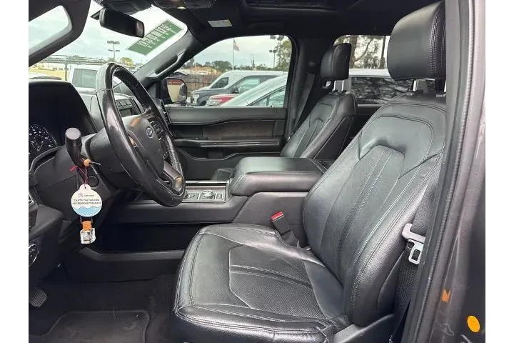 $29658 : Ford Expedition 2019 4x4 Lim image 8