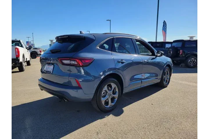 $20995 : Ford Escape 2024 ST-Line 4dr image 6