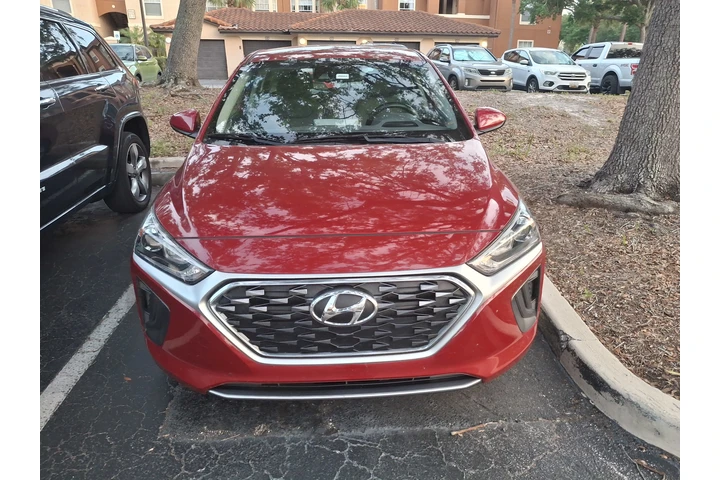 $19500 : Vendo Hyundai Ioniq Blue Hibri image 2