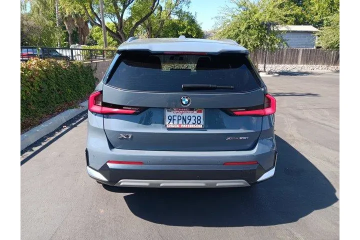 $34995 : BMW X1 2023 AWD xDrive28i 4d image 4