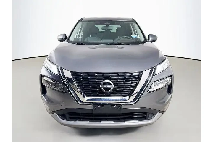 $25500 : Nissan Rogue 2023 SV 4dr Cro image 2