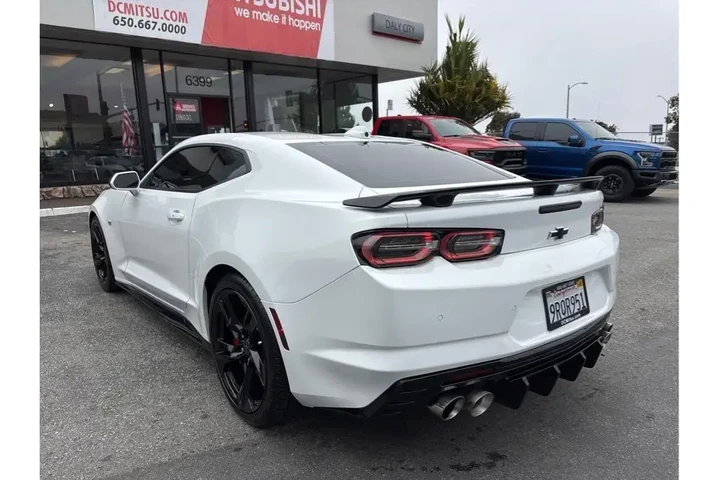 $39888 : Chevrolet Camaro 2022 SS 2dr image 5