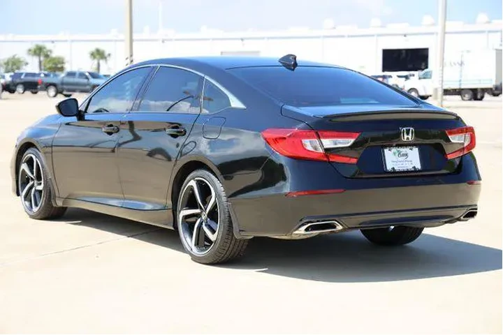 $27474 : Honda Accord 2021 Sport 4dr image 6
