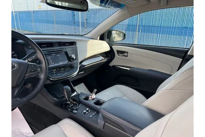 $18994 : Toyota Avalon Hybrid 2015 Li image 6