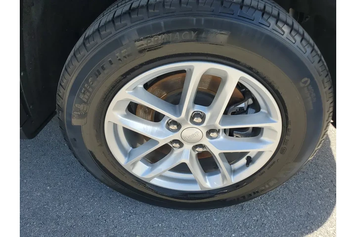 $26880 : Jeep Grand Cherokee L 2023 4 image 5