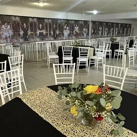 SALÓN DE FIESTAS image 5