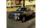 $9000 : Toyota Tacoma thumbnail