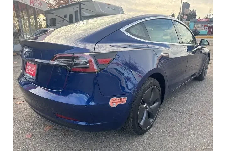 $17999 : Tesla Model 3 2019 Mid Range image 5
