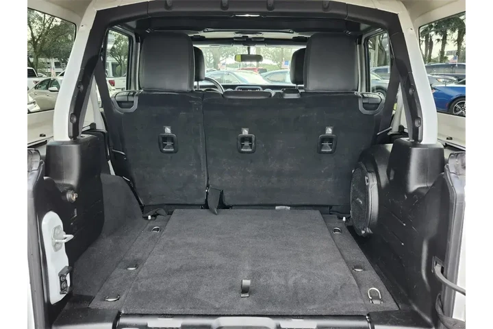 $23451 : Jeep Wrangler Unlimited 2018 image 7