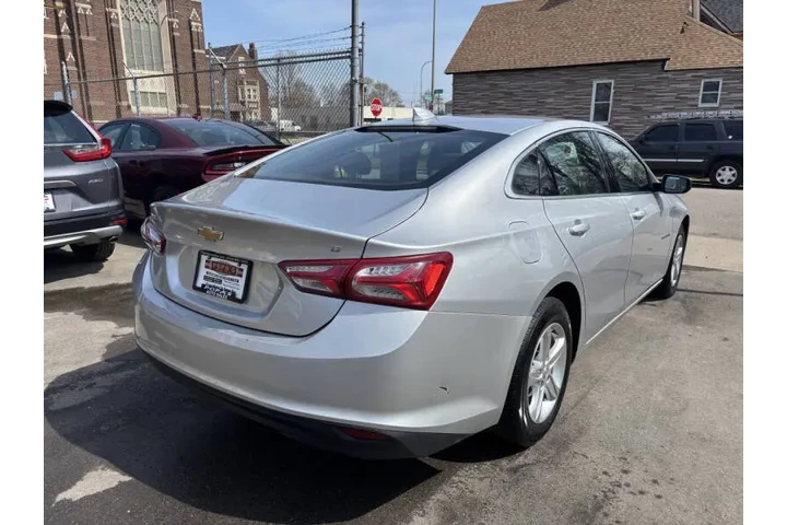 $18995 : 2022 Malibu LT image 9