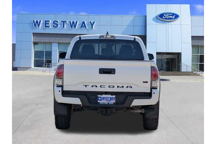 $35987 : Toyota Tacoma 2023 4x4 SR V6 image 5