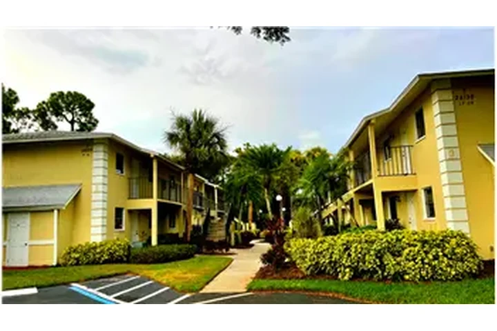 $1795 : Rental property with 2 bedro image 1