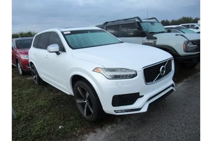 $15911 : Volvo XC90 2017 AWD T5 R-Des image 1