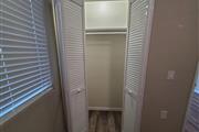 $950 : Clean Home Belhaven Ave, LA thumbnail