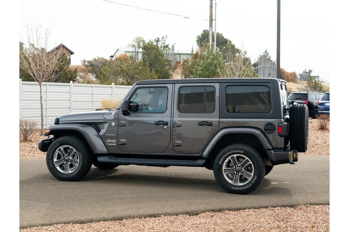 $31221 : 2021 Wrangler Unlimited Sahara image 9
