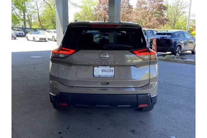 Nissan Rogue 2024 AWD SV 4dr image 6