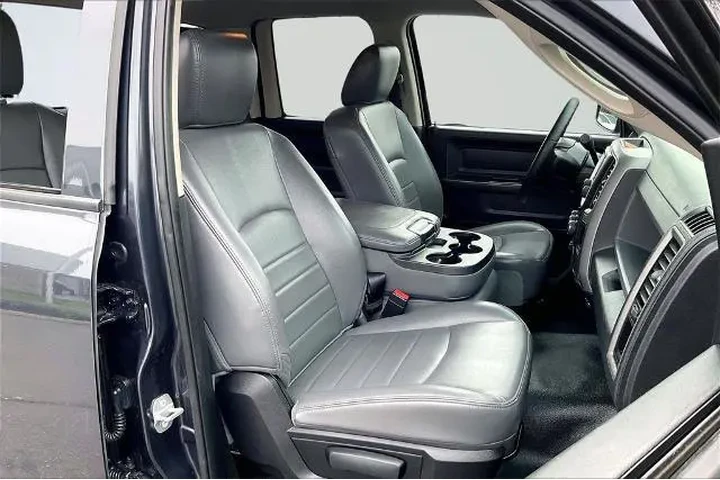 $18595 : Ram 1500 2016 4x2 Express Fl image 7