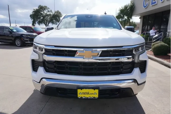 $38988 : Chevrolet Silverado 1500 202 image 1