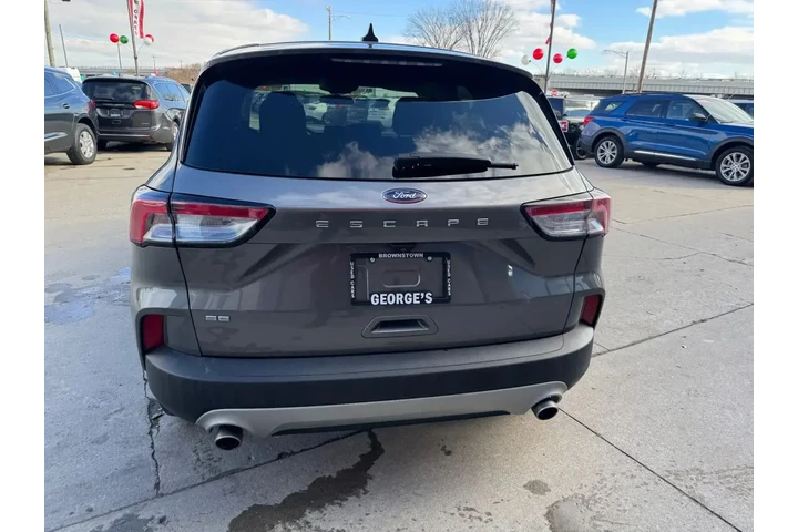 $14891 : Ford Escape 2021 AWD SE 4dr image 6