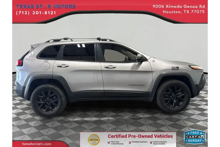 $18773 : Jeep Cherokee 2018 4x4 Trail image 2