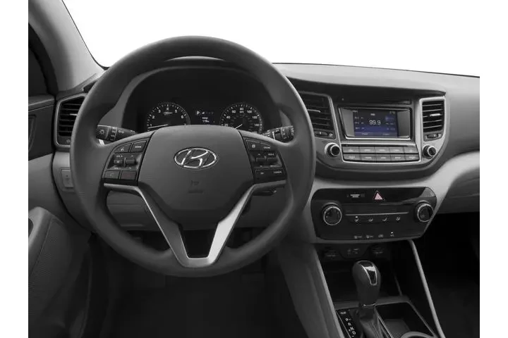 $8500 : Hyundai TUCSON 2018 AWD SE 4 image 7