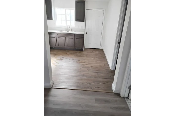 $1100 : Amplios 3 dormitorios image 3