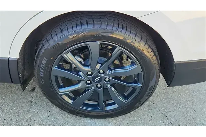 $23173 : Chevrolet Equinox 2023 RS 4d image 9