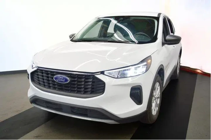 $21994 : Ford Escape 2025 Active 4dr image 4