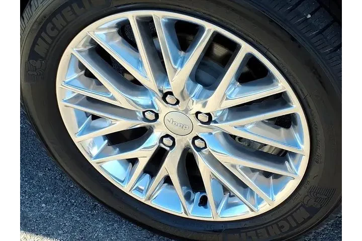 $21796 : Jeep Grand Cherokee 2018 4x4 image 9