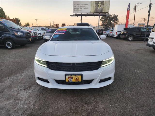 $9999 : 2016 Charger SXT image 3