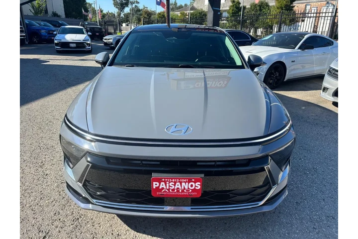 2024 Sonata SEL image 2