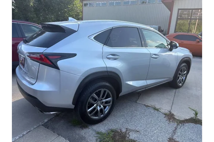 $14950 : 2015 NX 200t F SPORT image 5