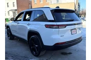 $28695 : Jeep Grand Cherokee 2024 4x4 thumbnail