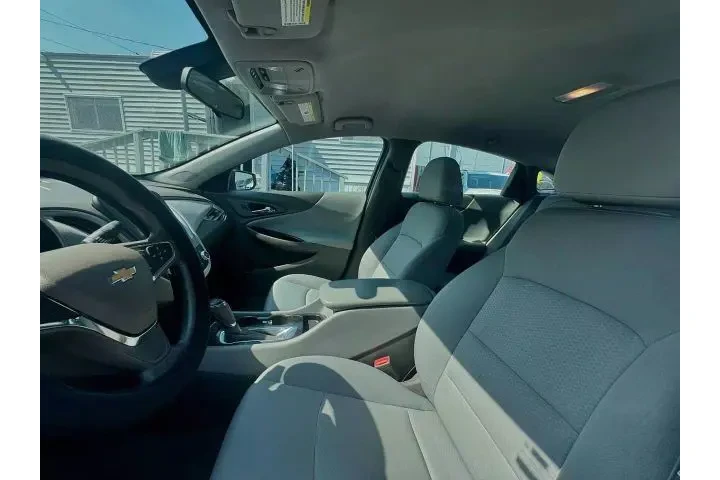 2017 CHEVROLET MALIBU2017 CHE image 6