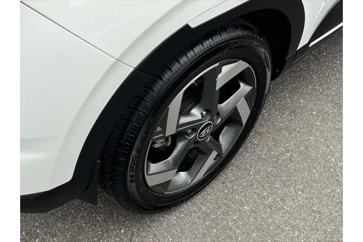 $20488 : Hyundai VENUE 2024 Limited 4 image 10