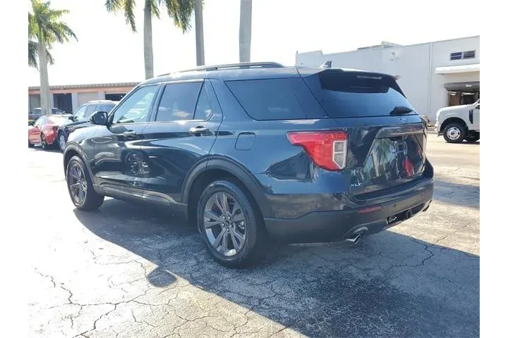 $26990 : Ford Explorer 2023 XLT 4dr S image 4