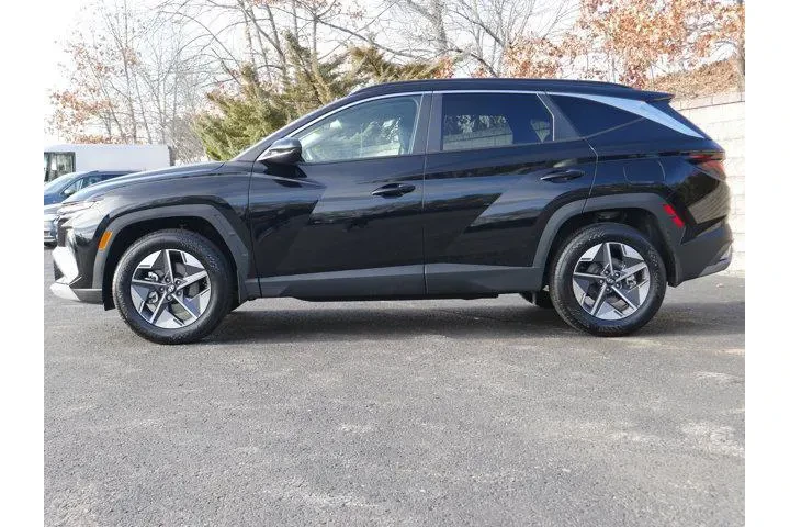 $29883 : Hyundai TUCSON 2025 AWD SEL image 3