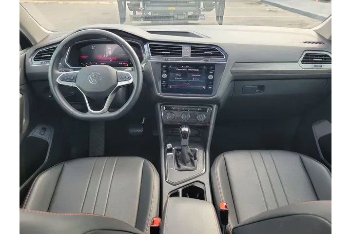 $20990 : Volkswagen Tiguan 2024 Wolfs image 7