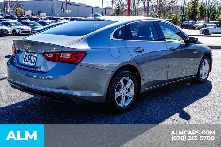 $16920 : Chevrolet Malibu 2024 LT 4dr image 5