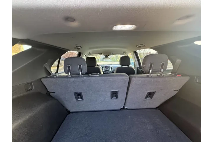 $13999 : 2020 Equinox LT image 7