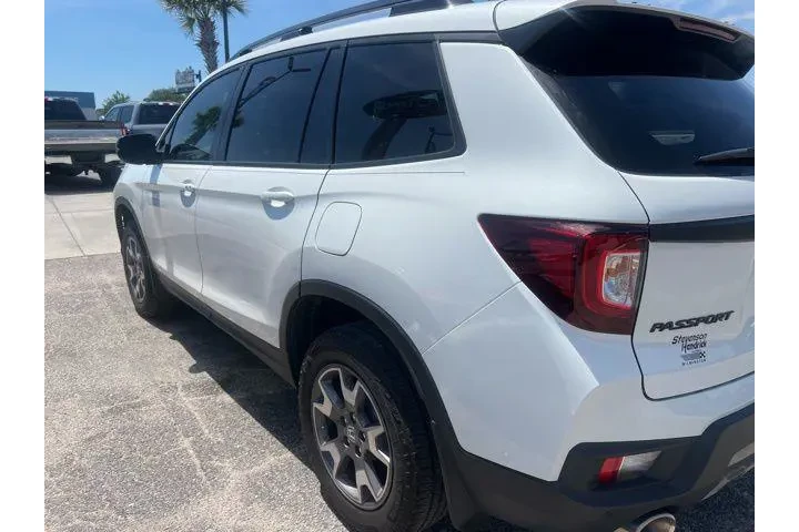 $32428 : Honda Passport 2022 AWD Trai image 5