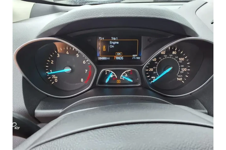 $15990 : Ford Escape 2017 AWD SE 4dr image 8