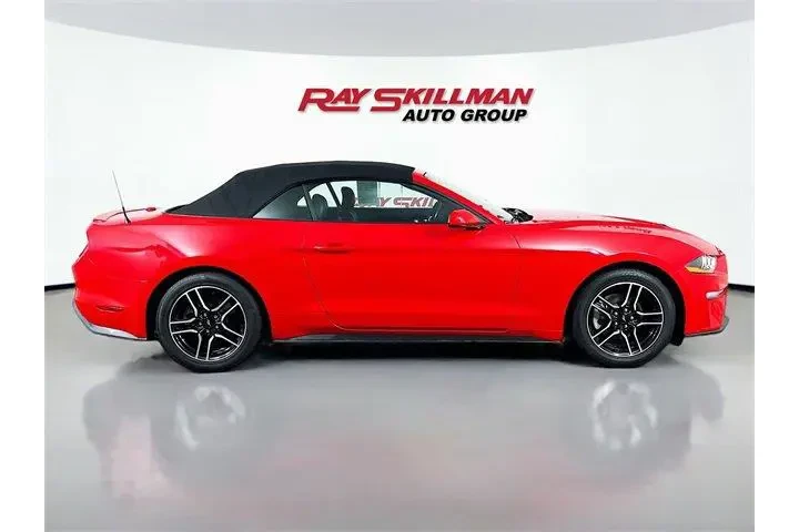 $26975 : Ford Mustang 2022 EcoBoost P image 8